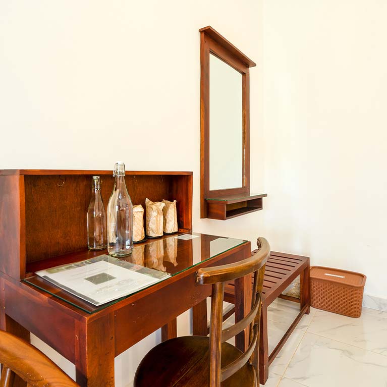 A peaceful guest room at Mailagama Cinnamon Residence